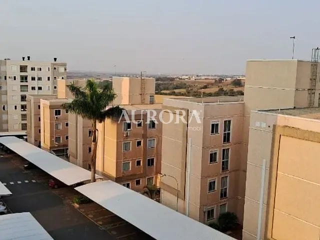 Apartamento com 60m² 2 quartos e 1 banheiro, à venda, no bairro Cidade Industrial II em Londrina