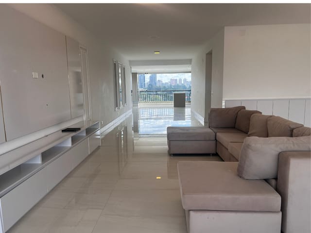 Apartamento com 252m² 3 quartos e 6 banheiros, à venda, no bairro Real Parque em São Paulo