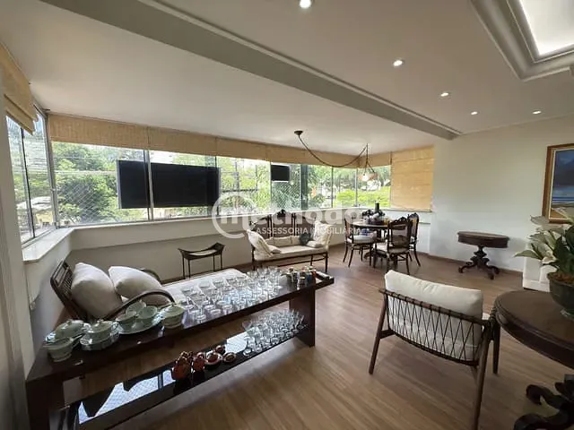 Apartamento 4 quartos e 4 banheiros, à venda, no bairro Cambuí em Campinas