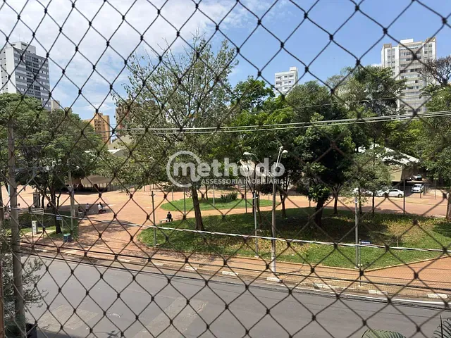 Apartamento 4 quartos e 4 banheiros, à venda, no bairro Cambuí em Campinas