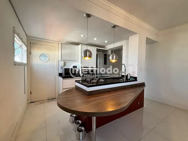 Apartamento 1 quarto e 2 banheiros, à venda ou para alugar, no bairro Taquaral em Campinas