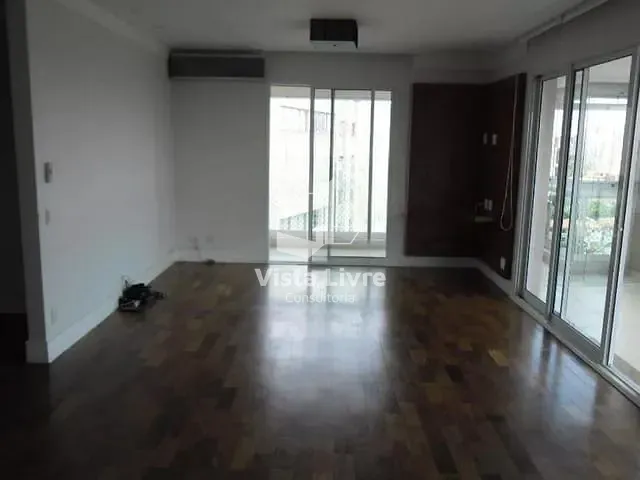Apartamento com 195m² 4 quartos e 5 banheiros, à venda, no bairro Sumarezinho em São Paulo