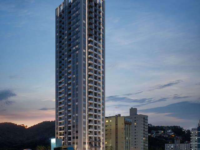 Apartamento com 66m² 2 quartos e 3 banheiros, à venda, no bairro Centro em Itajaí