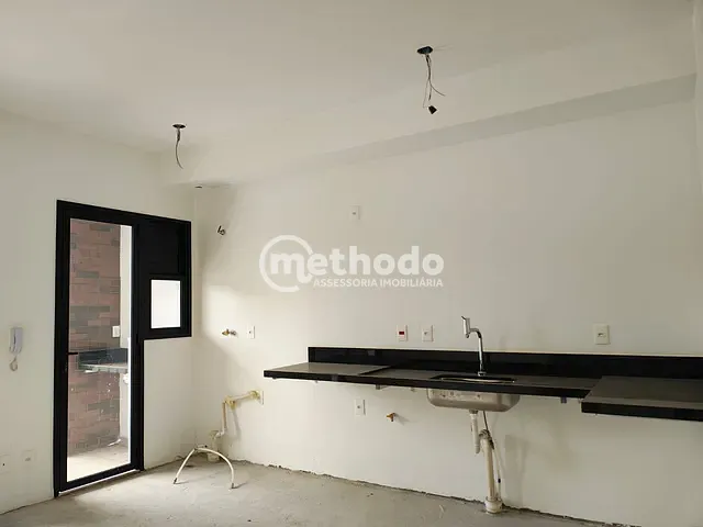 Apartamento com 77m² 3 quartos e 2 banheiros, à venda, no bairro Swiss Park em Campinas