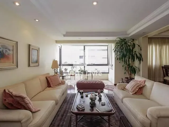 Apartamento com 200m² 4 quartos e 2 banheiros, à venda, no bairro Vila Madalena em São Paulo
