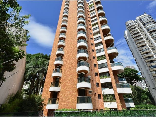 Foto do Apartamento - Apartamento à venda 2 Quartos, 3 Vagas, 192M², Morumbi, São Paulo - SP | Lares e Andares Imóveis
