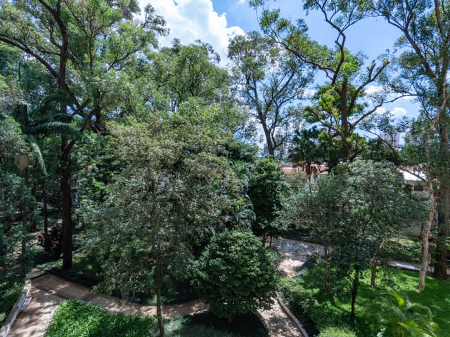 Apartamento com 240m² 4 quartos e 5 banheiros, à venda, no bairro Santo Amaro em São Paulo