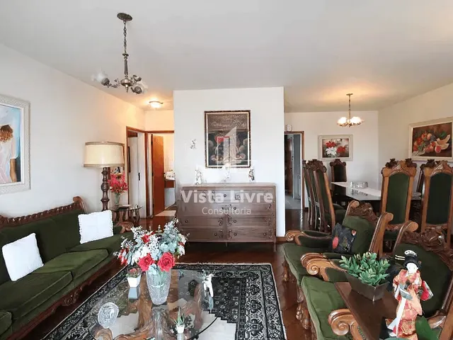 Apartamento com 171m² 4 quartos e 2 banheiros, à venda, no bairro Vila Ipojuca em São Paulo