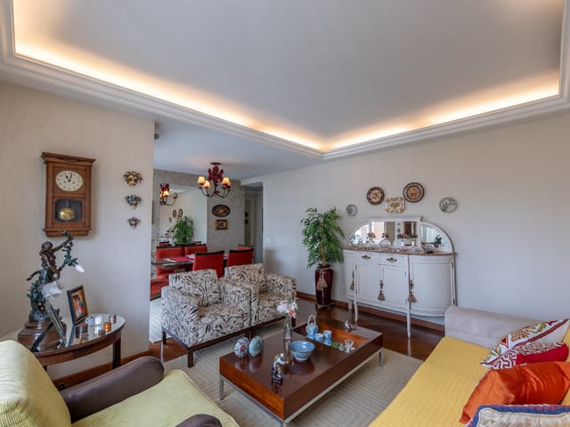 Apartamento com 1600m² 4 quartos e 3 banheiros, à venda, no bairro Vila Mascote em São Paulo