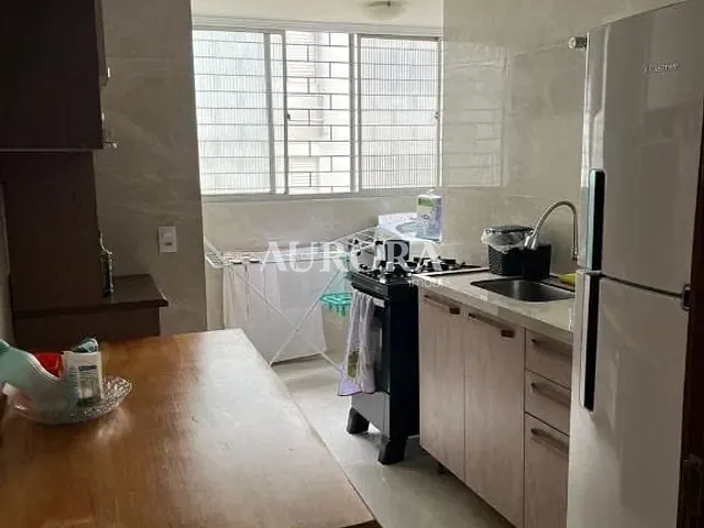 Apartamento com 99m² 3 quartos e 2 banheiros, à venda, no bairro Antares em Londrina