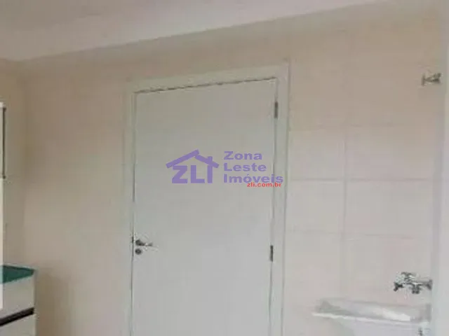 Apartamento com 32m² 2 quartos e 1 banheiro, à venda, no bairro Vila Ema em São Paulo