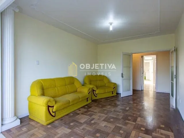 Apartamento 3 quartos e 1 banheiro, à venda, no bairro Santana em Porto Alegre
