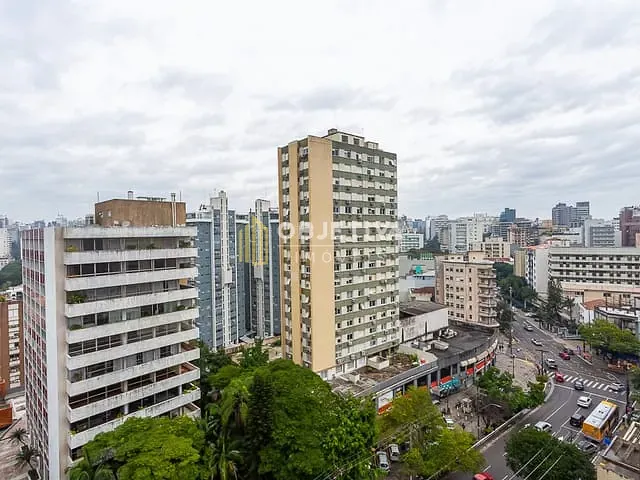 Apartamento com 167m² 3 quartos e 2 banheiros, à venda, no bairro Moinhos de Vento em Porto Alegre