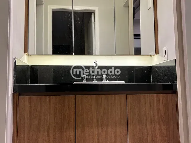 Apartamento com 50m² 1 quarto e 2 banheiros, para alugar, no bairro Cambuí em Campinas