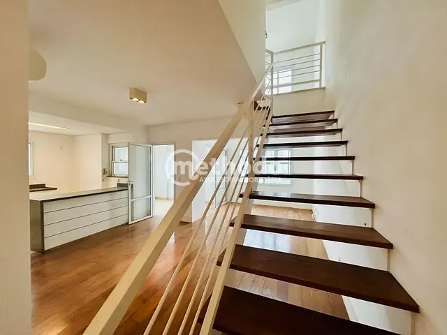 Apartamento 2 quartos e 4 banheiros, para alugar, no bairro Cambuí em Campinas
