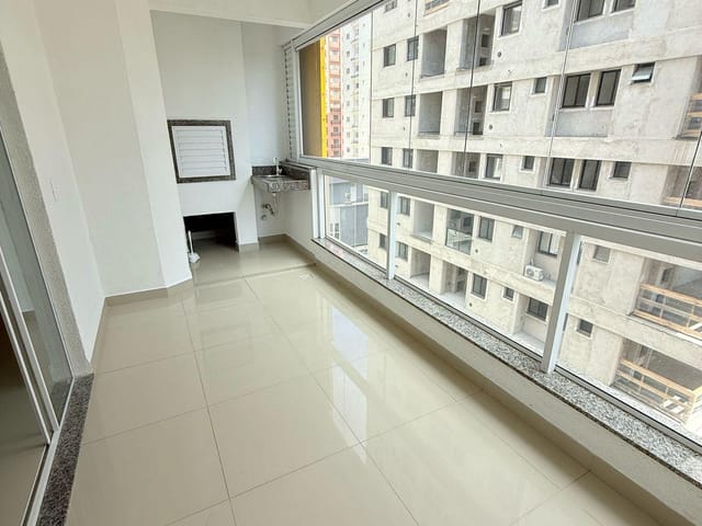 Apartamento com 105m² 2 quartos e 3 banheiros, à venda, no bairro Morretes em Itapema