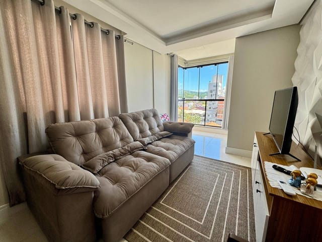 Apartamento com 78m² 2 quartos e 3 banheiros, à venda, no bairro Balneário Pereque em Porto Belo