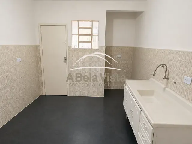 Apartamento com 80m² 2 quartos e 1 banheiro, para alugar, no bairro Vila Osasco em Osasco