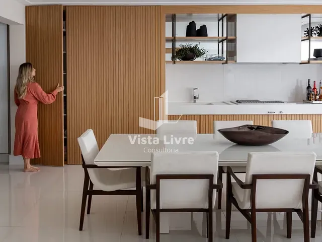 Apartamento com 164m² 3 quartos e 4 banheiros, à venda, no bairro Vila Romana em São Paulo