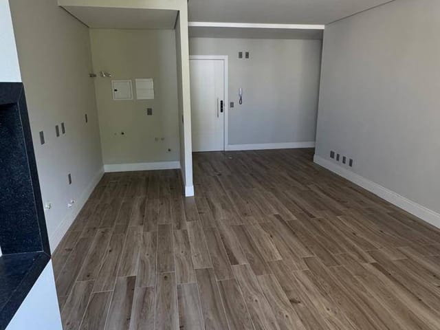 Apartamento com 126m² 2 quartos e 3 banheiros, à venda, no bairro Estados em Balneário Camboriú