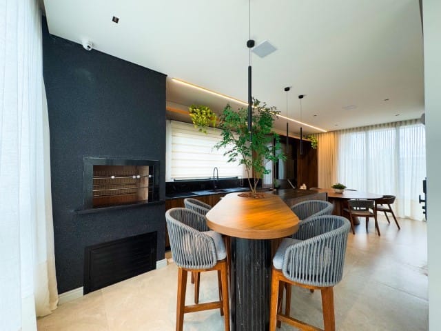 Apartamento com 85m² 3 quartos e 3 banheiros, à venda, no bairro Pereque em Porto Belo