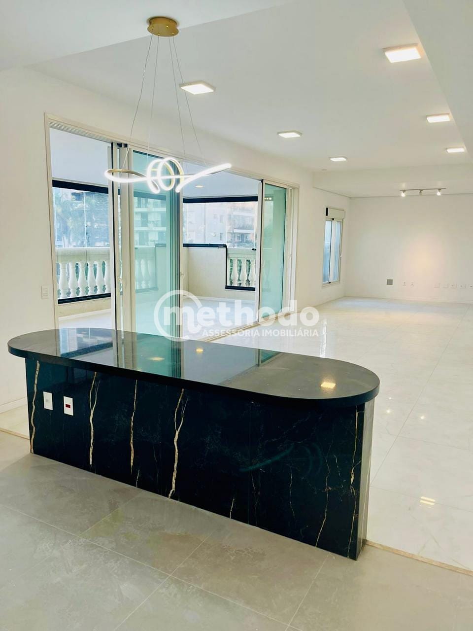 Apartamento, 3 quartos, 256 m² - Foto 12