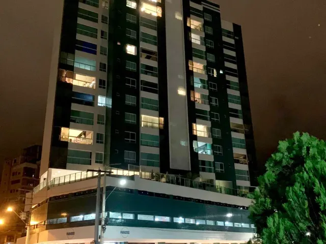 Apartamento com 120m² 3 quartos e 2 banheiros, à venda, no bairro Centro em Itapema