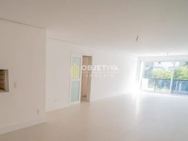 Apartamento com 200m² 4 quartos e 2 banheiros, à venda, no bairro Tristeza em Porto Alegre