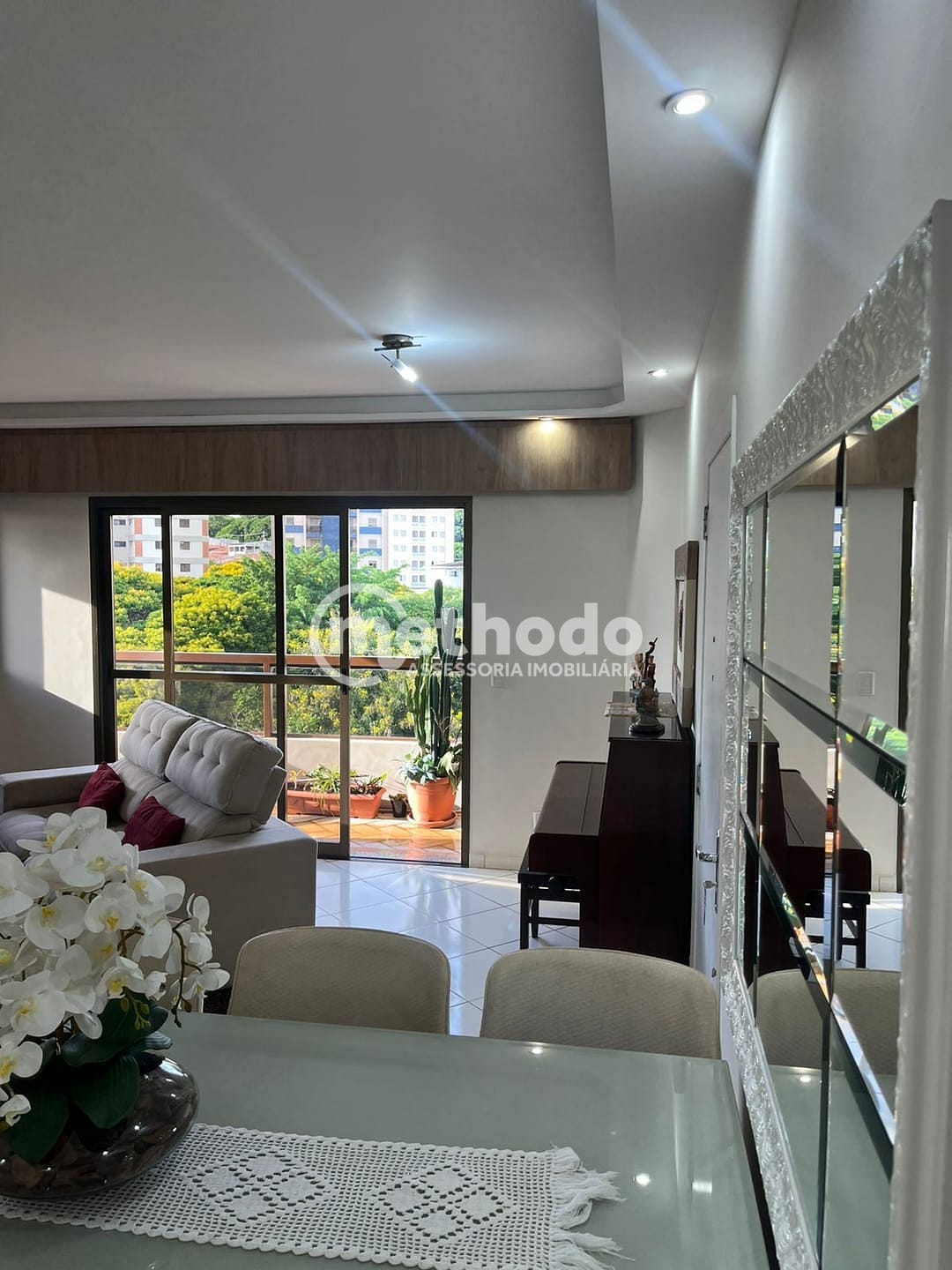 Apartamento, 3 quartos, 96 m² - Foto 2