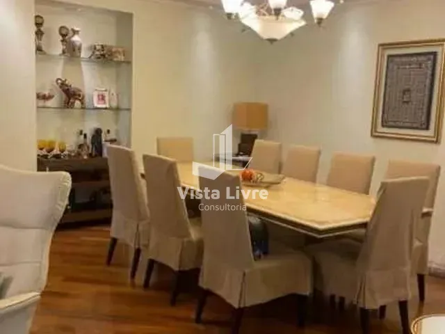 Apartamento com 140m² 3 quartos e 4 banheiros, à venda, no bairro Moema em São Paulo