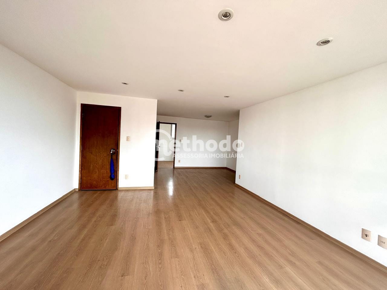 Apartamento, 3 quartos, 168 m² - Foto 2