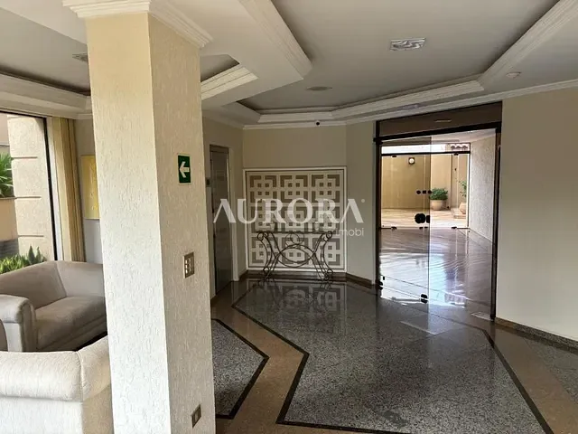 Apartamento com 211m² 3 quartos e 3 banheiros, à venda, no bairro Vitória em Londrina