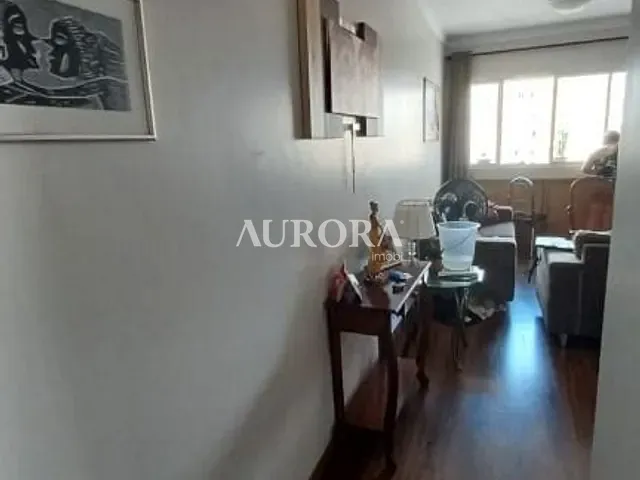 Apartamento com 101m² 3 quartos e 1 banheiro, à venda, no bairro San Remo em Londrina
