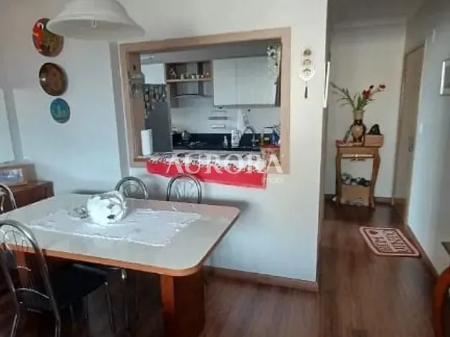 Apartamento com 101m² 3 quartos e 1 banheiro, à venda, no bairro San Remo em Londrina