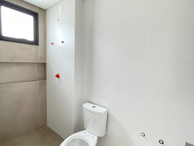 Apartamento com 234m² 4 quartos e 4 banheiros, à venda, no bairro Centro em Balneário Camboriú