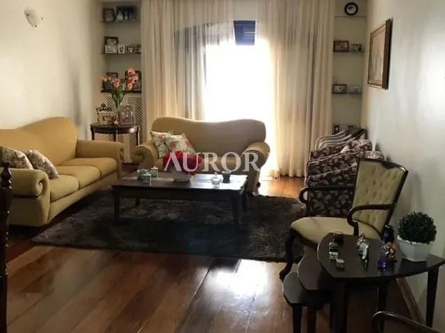 Apartamento 3 quartos e 3 banheiros, à venda, no bairro Centro em Londrina