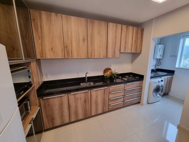 Apartamento com 126m² 2 quartos e 3 banheiros, à venda, no bairro Pioneiros em Balneário Camboriú