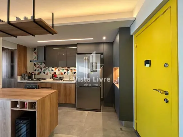 Apartamento com 93m² 3 quartos e 2 banheiros, à venda, no bairro Barra Funda em São Paulo