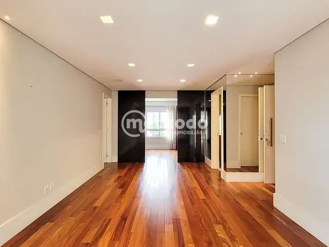 Apartamento com 105m² 2 quartos e 3 banheiros, à venda, no bairro Cambuí em Campinas
