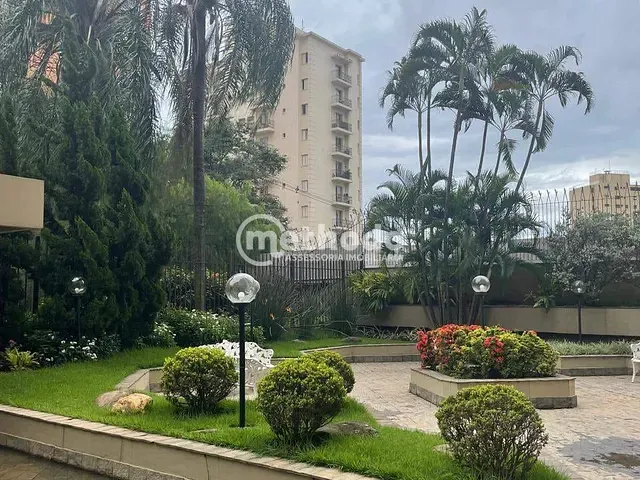Apartamento com 178m² 4 quartos e 5 banheiros, à venda, no bairro Cambuí em Campinas