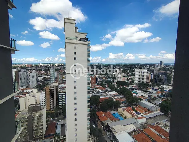 Apartamento com 2400m² 3 quartos e 4 banheiros, à venda, no bairro Cambuí em Campinas