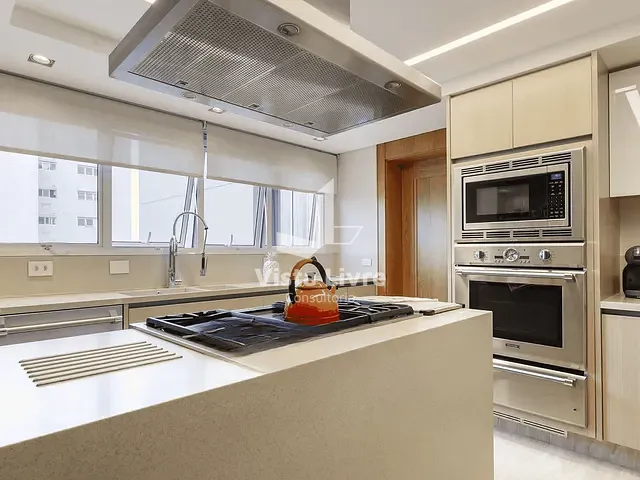 Apartamento com 370m² 4 quartos e 5 banheiros, à venda, no bairro Campo Belo em São Paulo