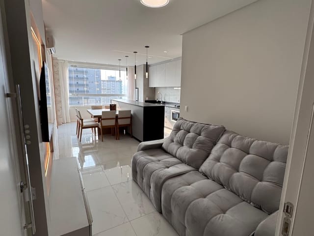 Apartamento com 130m² 2 quartos e 3 banheiros, à venda, no bairro Centro em Porto Belo