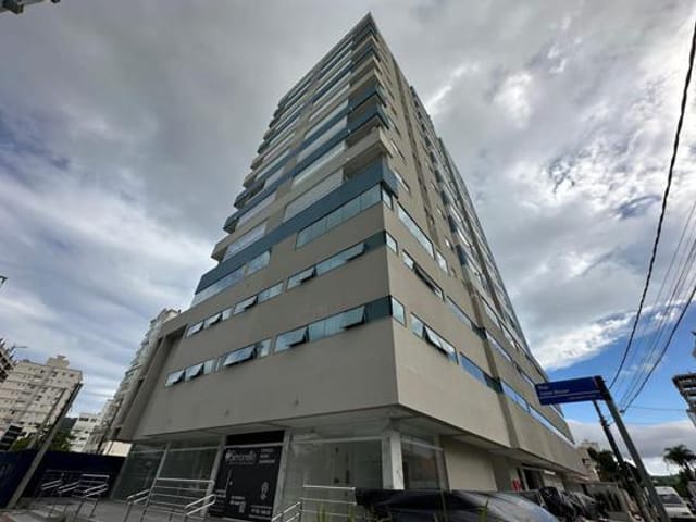 Apartamento com 129m² 2 quartos e 3 banheiros, à venda, no bairro Centro em Porto Belo