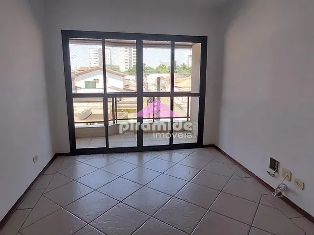 Apartamento com 108m² 3 quartos e 1 banheiro, à venda, no bairro Jardim das Nações em Taubaté