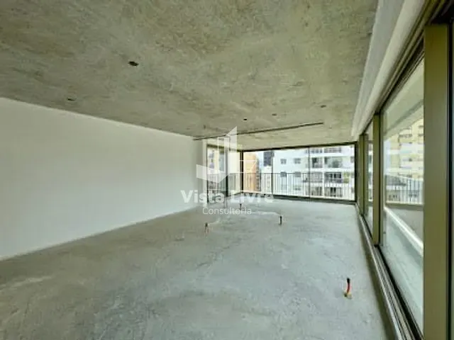 Cobertura / Penthouse com 374m² 3 quartos e 5 banheiros, à venda, no bairro Itaim Bibi em São Paulo