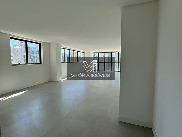 Apartamento com 217m² 4 quartos e 4 banheiros, à venda, no bairro Praia do Canto em Vitória