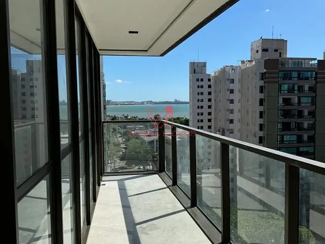 Apartamento com 217m² 4 quartos e 4 banheiros, à venda, no bairro Praia do Canto em Vitória