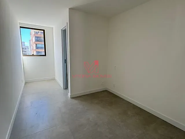 Apartamento com 217m² 4 quartos e 4 banheiros, à venda, no bairro Praia do Canto em Vitória