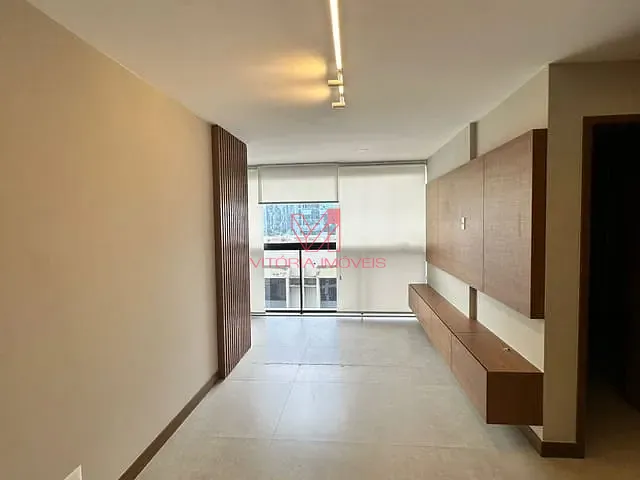 Apartamento com 65m² 2 quartos e 2 banheiros, para alugar, no bairro Mata da Praia em Vitória